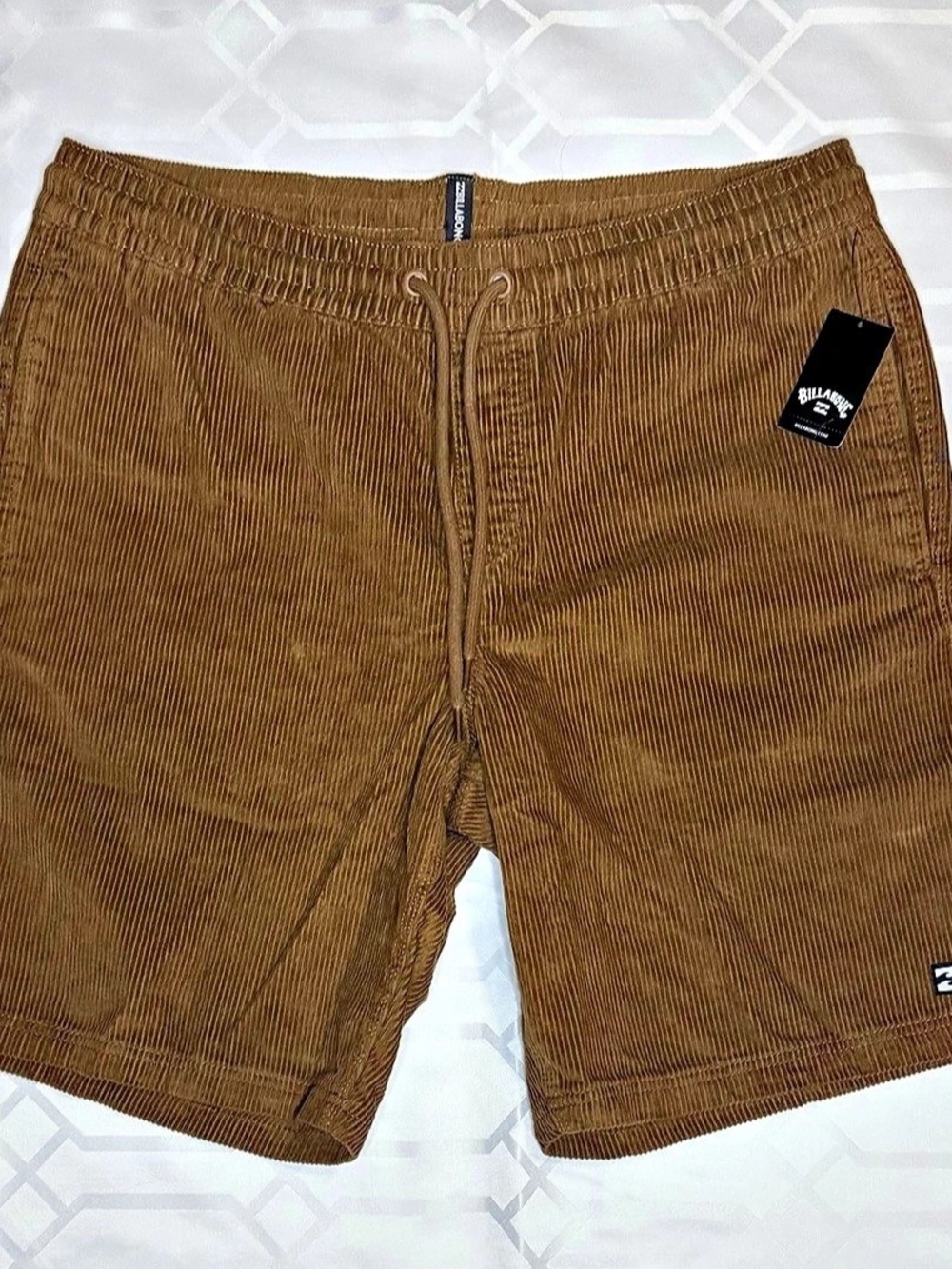 Billabong Canggu Corduroy Shorts Mens Medium Brown Elastic Waist NWT